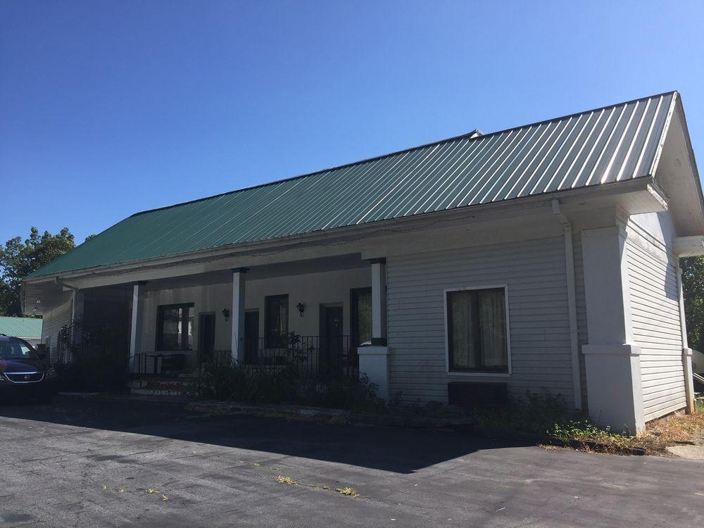 Bonaire Motel Hendersonville Exterior photo